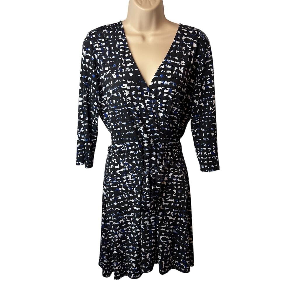 Leota Large Faux Wrap Dress Black Blue Print 3/4 Sleeve Stretch Office Siren USA